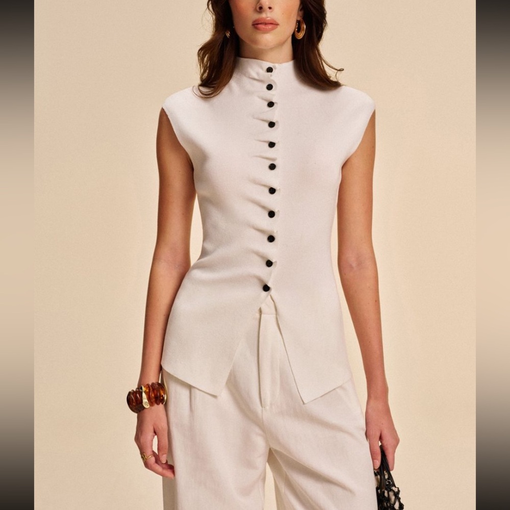 XS Ivory Sleeveless Mock Neck Button-Front Shell